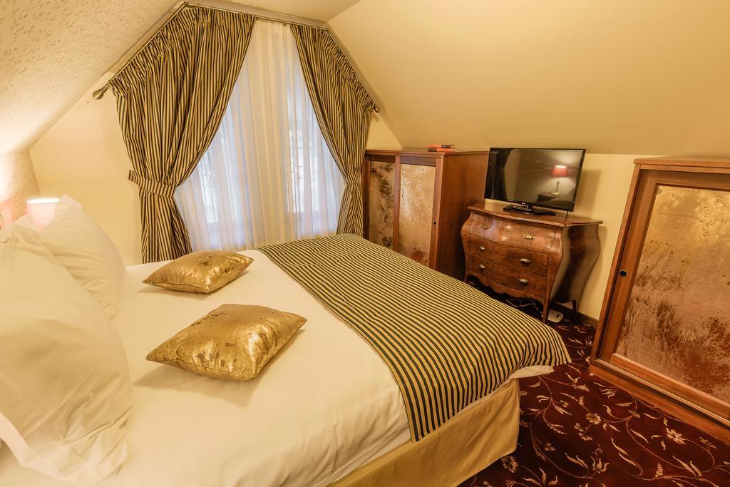 Hotel Boutique Belvedere Sinaia Eksteriør billede